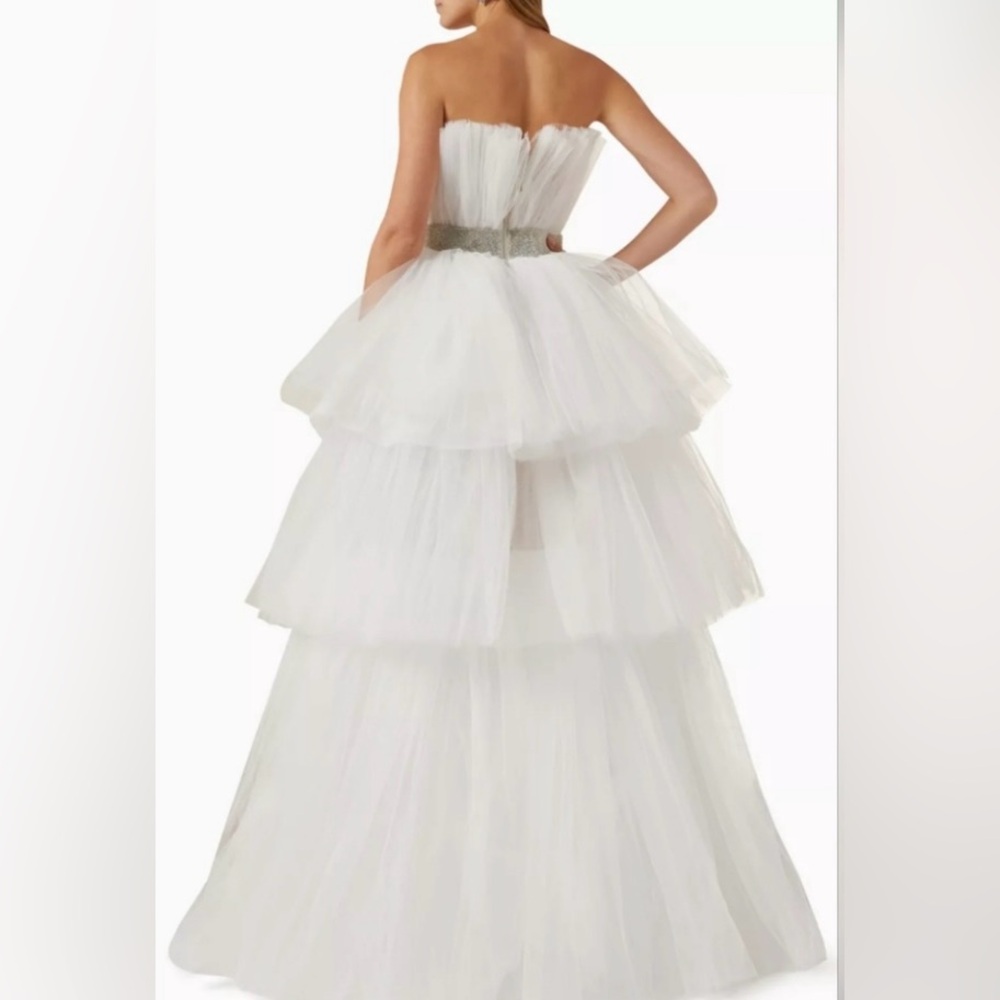 EUC Bronx and Banco Anna Tulle High-Low Strapless Gown - Picture 7 of 9